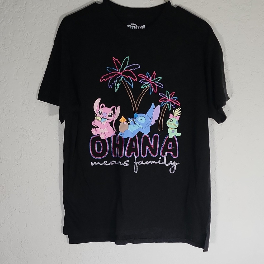 Disney Stitch Ohana Means Family Black Cotton Polyester Graphic T-Shirt M